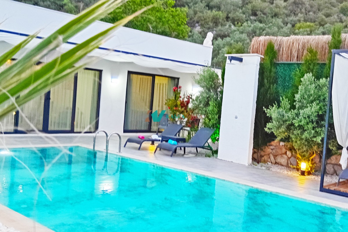 Villa Mamon Luxury Life