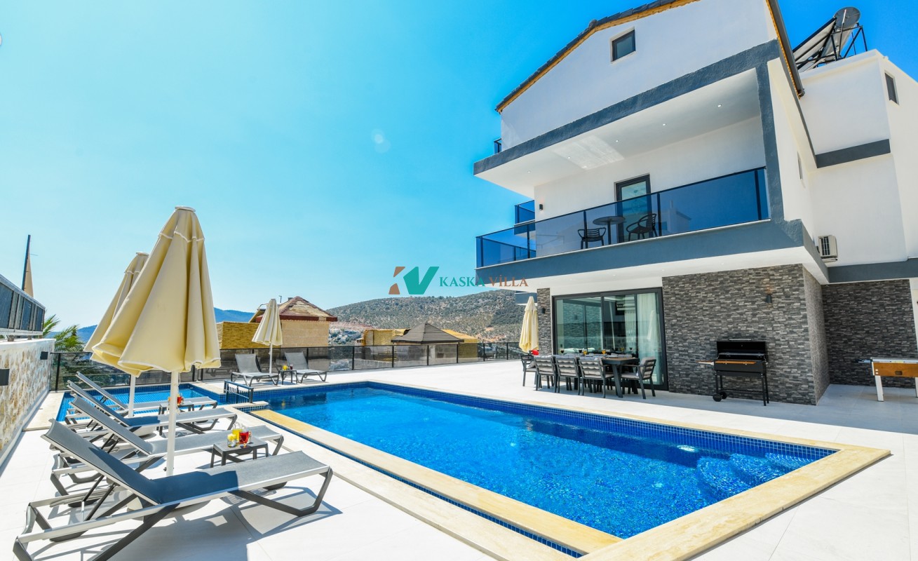 Villa Bumblebee