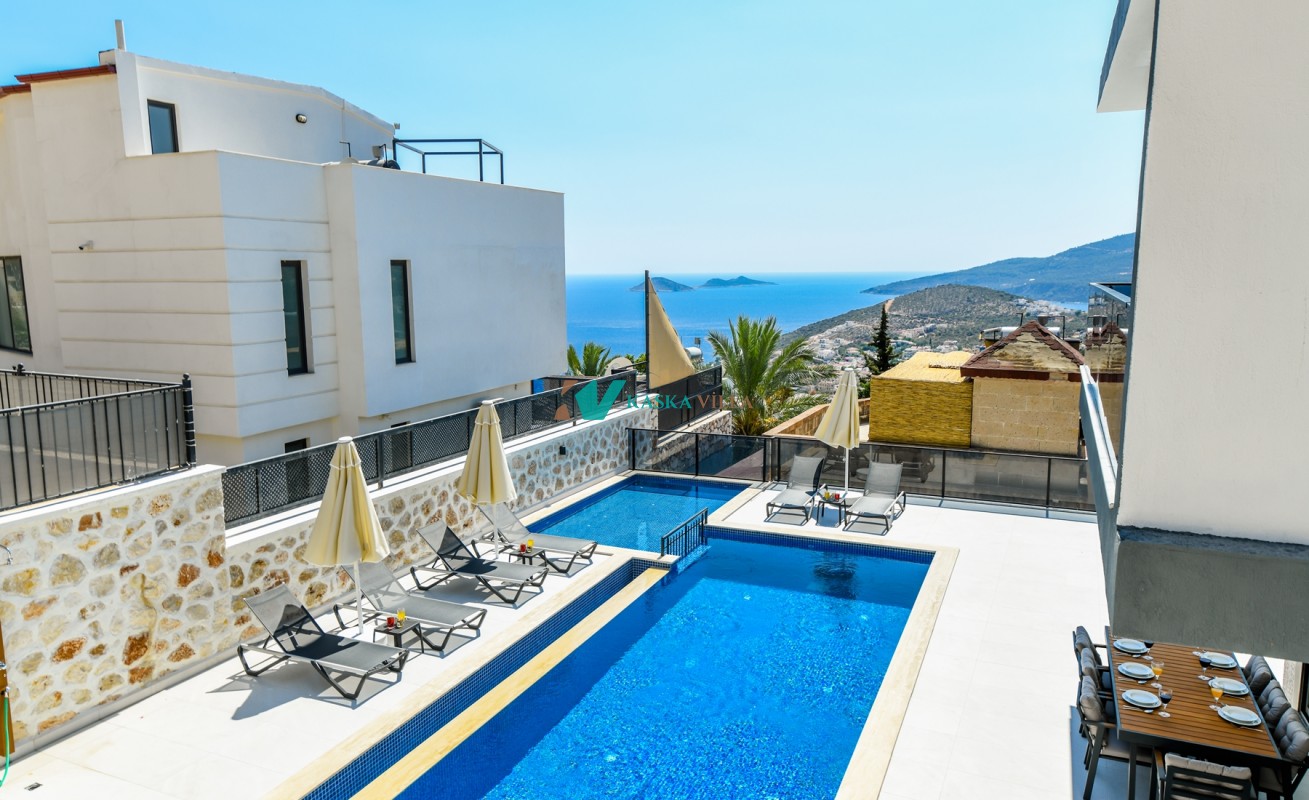 Villa Bumblebee