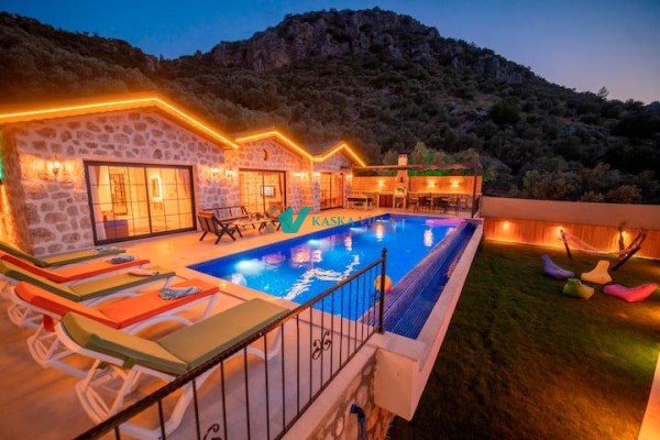 Villa Stone House Yeşilköy