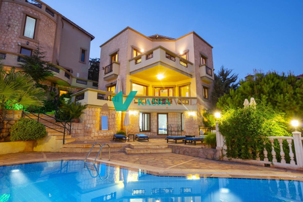 Villa İkbal