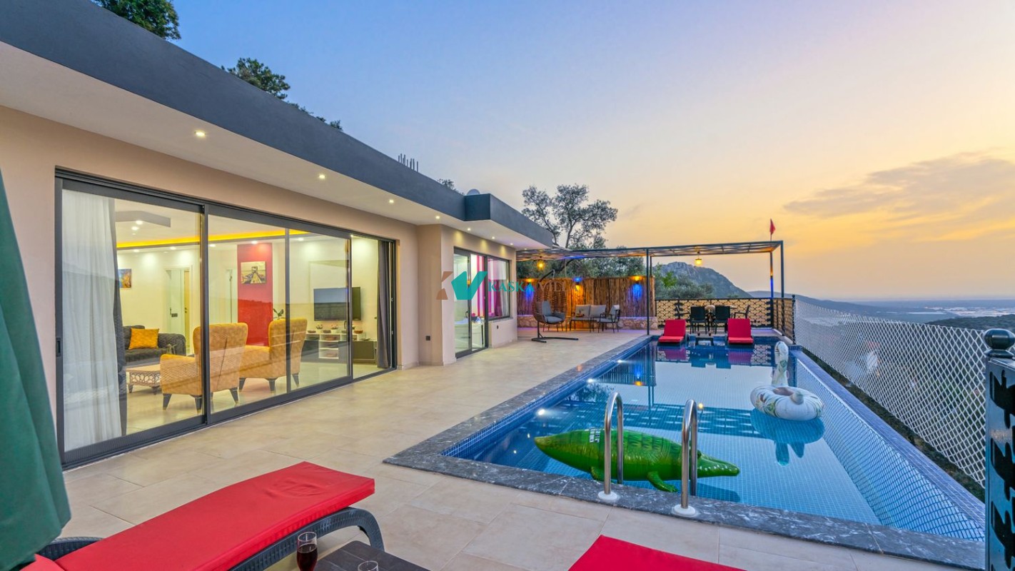 Villa Cenk Üzümlü