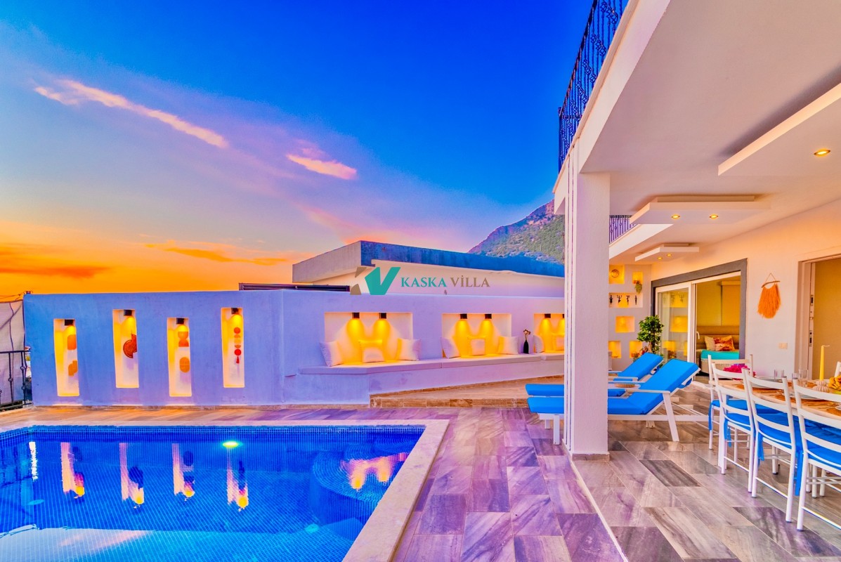 Villa Charm
