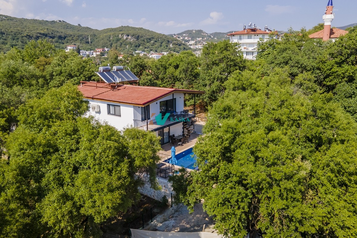 Villa Kaş Zade
